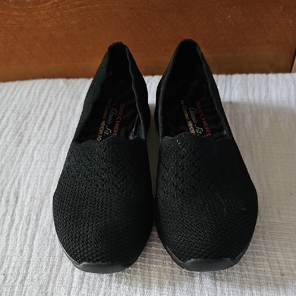 Skechers Black Flats Sporty Slip-On Loafers